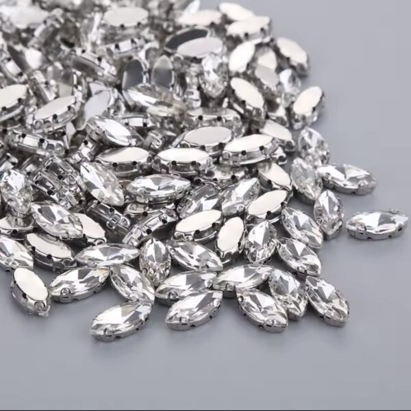 7x15mm Horse Eye Shape Crystal Sew-on Clear with Silver Claw Base (50pcs) - Image 2